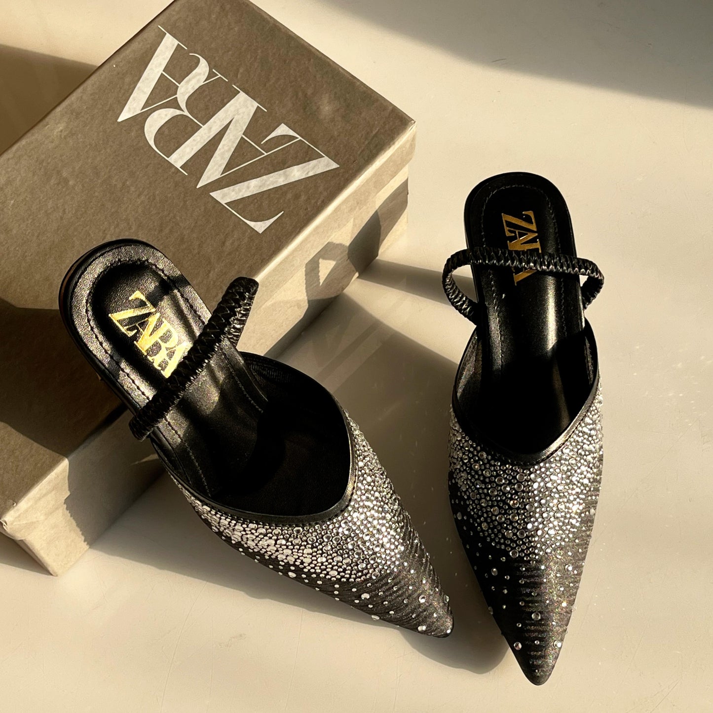 ZUNEZO Crystal Elegance Luxe Heel