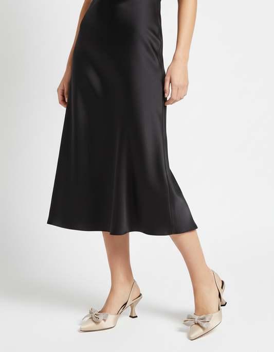 Crystal-Embellished Satin Slingback Bow Heel ✨