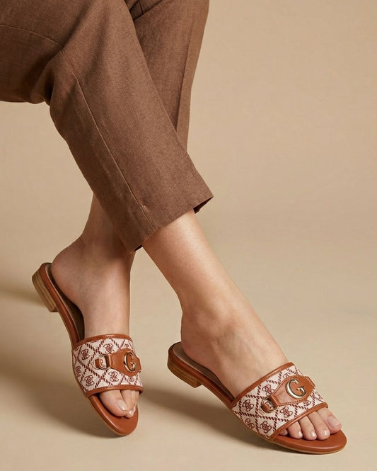 Elegant "G" Logo slide