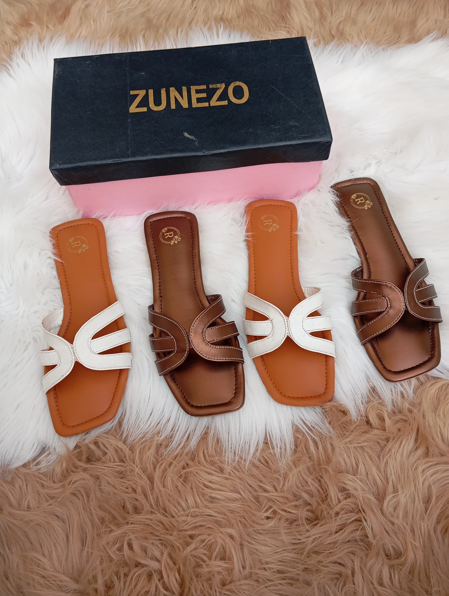 ZUNEZO Signature Comfort Flats 🔥