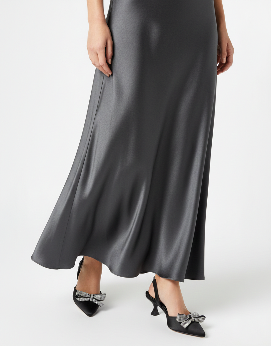 Crystal-Embellished Satin Slingback Bow Heel ✨