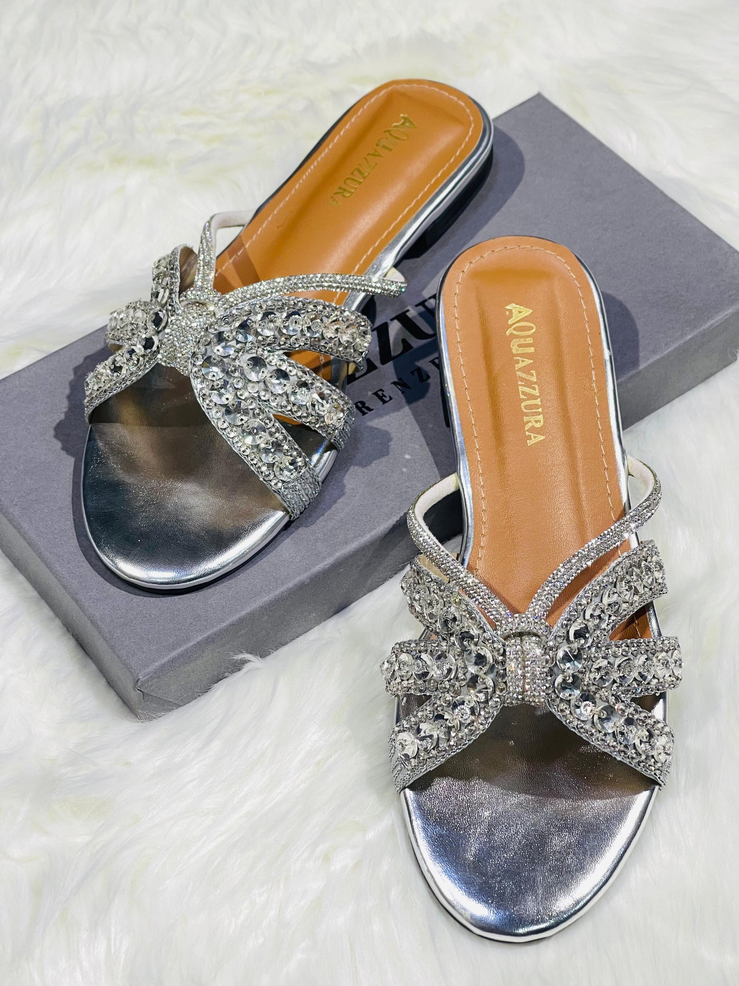 Luna Crystal Slide 🔥